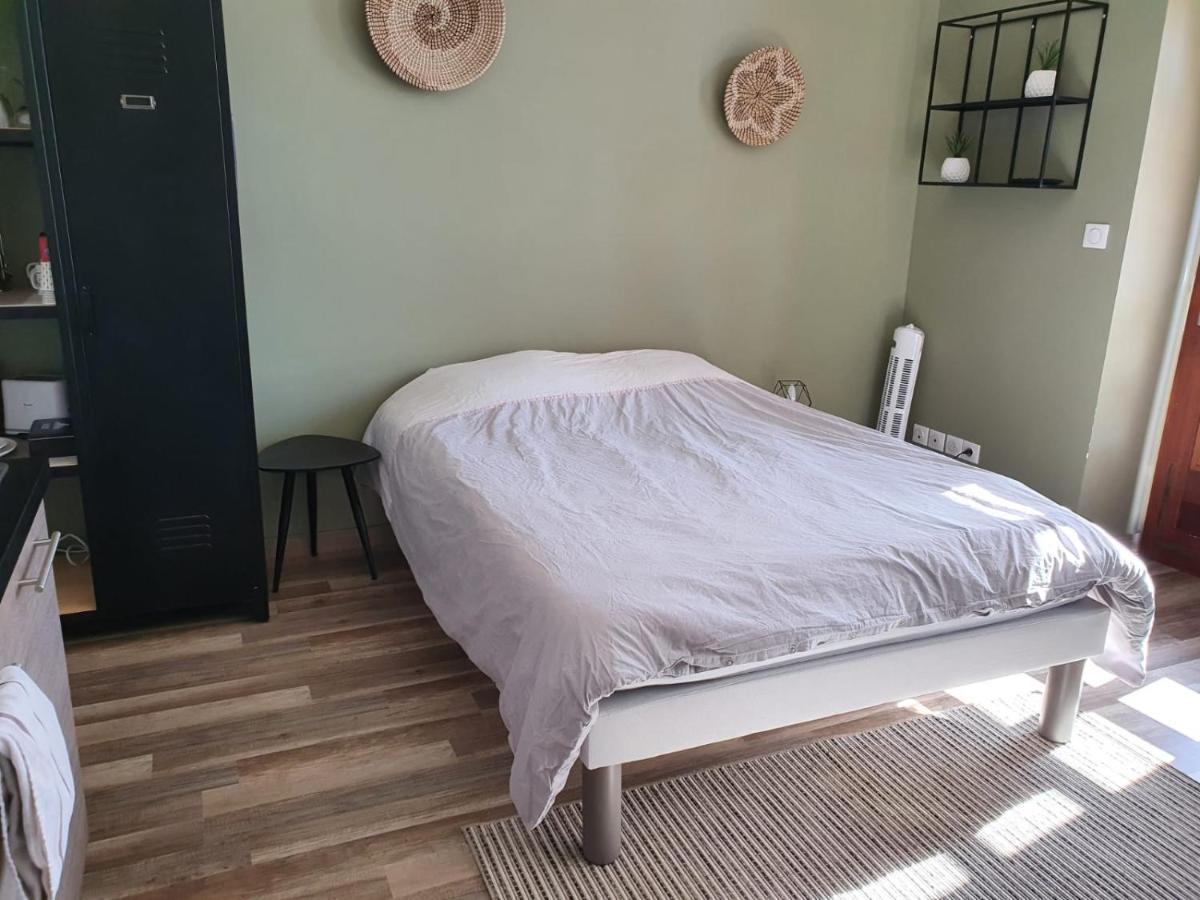 Legend- Parking Prive Gratuit- Terrasse Privee- Wifi - Convert - Alimentec Bourg-en-Bresse Luaran gambar