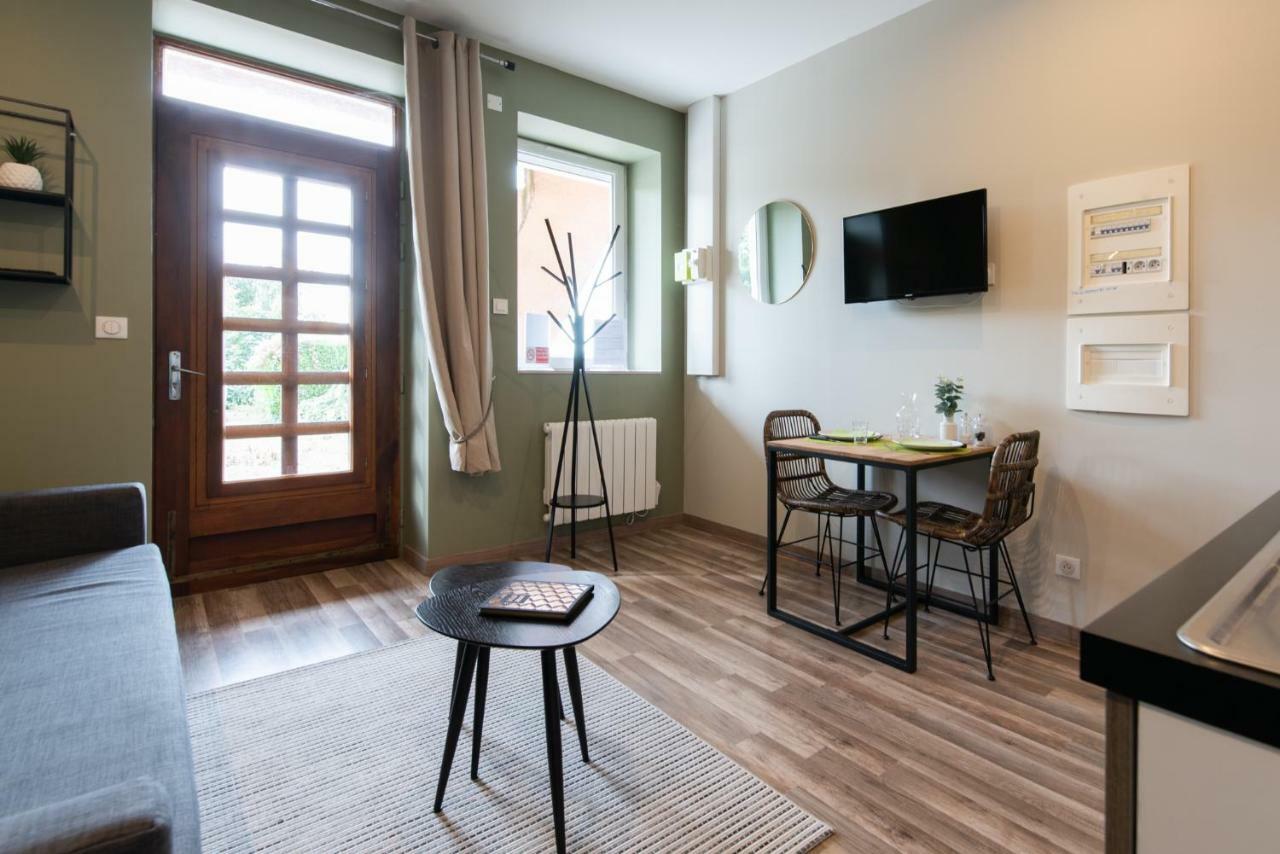 Legend- Parking Prive Gratuit- Terrasse Privee- Wifi - Convert - Alimentec Bourg-en-Bresse Luaran gambar